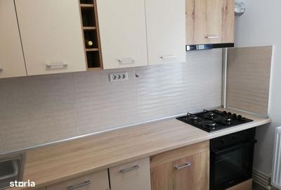 Apartament cu 2 camere semidecomandat, mobilat în Tomis I - 4