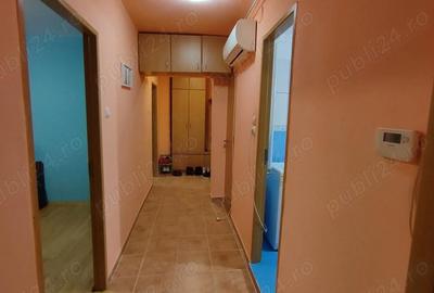 Apartament cu 2 camere decomandat în Sebastian