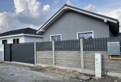 Casă cu Teren 250 Mp în Sânmihaiu Român - 5