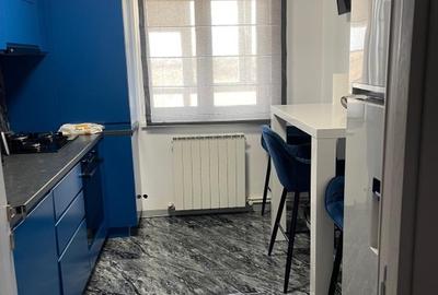Apartament cu 3 camere decomandat, mobilat în Tomis Plus - 13
