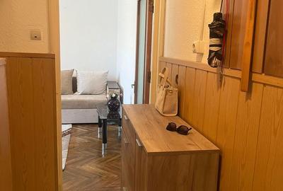 Apartament cu 2 camere în Micro 6 - 1