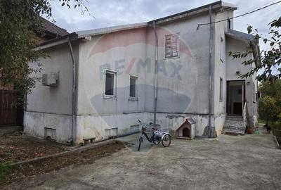 DE VANZARE Casa / Vila cu 6 camere in Popesti-Leordeni - 56