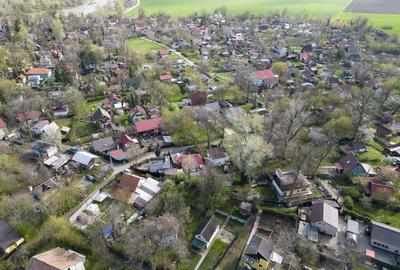 Casa cu mansarda la 3 insule - 3