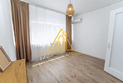 Apartament 4 camere renovat, central, ideal rezidențial sau activitate business - 7