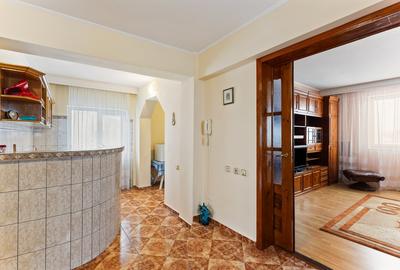 Casă individuală cu 8 camere cu Garaj în Faleza Nord - 25