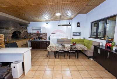 Vila 5 camere complet mobilata, foișor, teren generos - 15