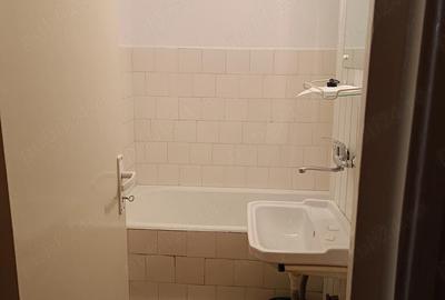 Garsonieră decomandată în Central - 5