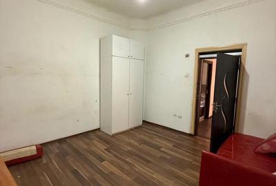 Casă cu 2 camere cu Teren 40 Mp în Parcul Carol - 11