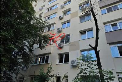 Vanzare apartament 4 camere Megamall