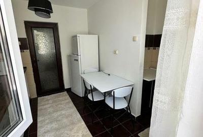 Apartament cu 3 camere semidecomandat în Central - 10
