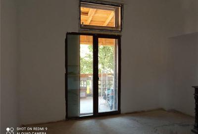 Casă cu 3 camere în Central - 4