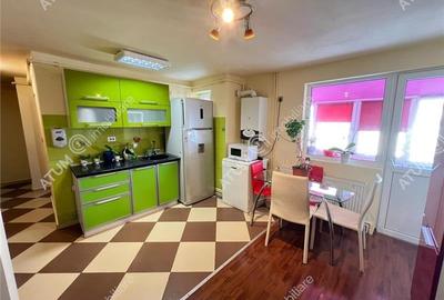 Apartament 4 camere decomandate balcon zona Rahovei Sibiu - 1