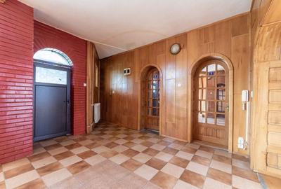 CASA + 1.000 mp teren pretabil Azi, Clinica - 7