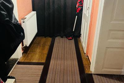 Apartament cu 3 camere semidecomandat în Central - 3