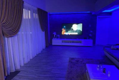 Casă cu 4 camere în Central - 1