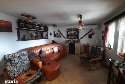 Casă cu 5 camere cu Teren 1280 Mp în Central - 13