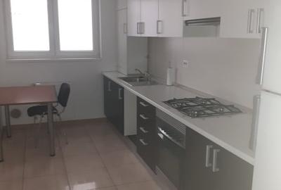 Apartament cu 3 camere decomandat în Basarabia - 15
