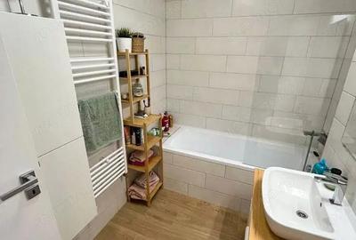 Apartament cu 2 camere, mobilat în Libertății