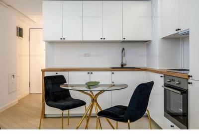 Apartament cu 2 camere, mobilat în Central - 2