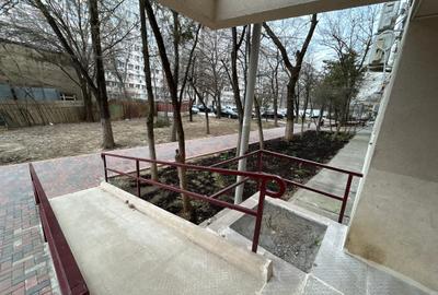 Apartament cu 2 camere semidecomandat în Dristor - 13