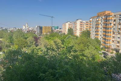 Apartament cu 3 camere decomandat în Sebastian - 2