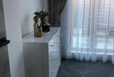 Ap. de lux central, cu terasa de 45 mp, gradina de 90 mp ?i 2 parcari - 12