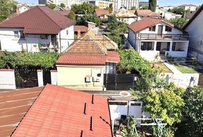 Casă cu 4 camere în Central - 3