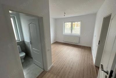 Casă în Crevedia - 1