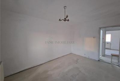 Vand apartament 3 camere amvelopat Urziceni Centru - 10