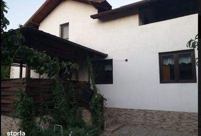 Casă cu 4 camere cu Teren 1200 Mp în Valea Călugărească - 1