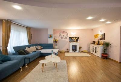Casă cu 8 camere cu Teren 1007 Mp în Vad - 3