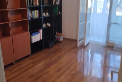 Garsonieră semidecomandată în Costin Georgian - 1