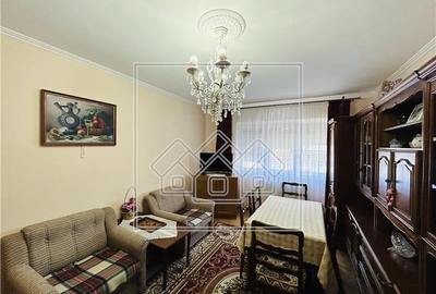 Apartament cu 2 camere decomandat în Calea Dumbrăvii - 2