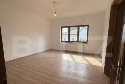 Apartament cu 3 camere, 87 mp, in vila, Cantacuzino - 3