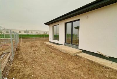 Casă cu 4 camere cu Teren 337 Mp în Tunari - 4