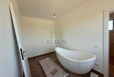 Casă individuală cu 7 camere cu Canalizare în Bariera Vâlcii - 10