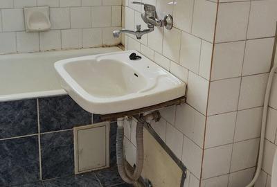 Apartament cu 2 camere decomandat în Între Lacuri - 5