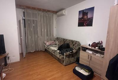 Garsonieră decomandată în Drumul Taberei