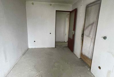 Casă cu 4 camere în Gârleni - 11