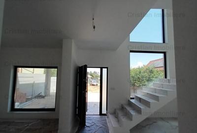 Vila NOUA P 1 Varsatura 200mp construiti , teren=400mp - 21