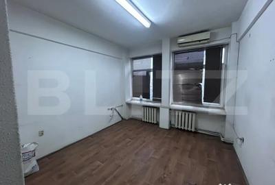 Spațiu comercial, de 231 mp, în George Enescu - 6