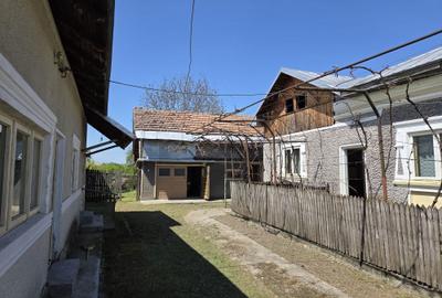 Casă cu 4 camere în Gura Foii - 4
