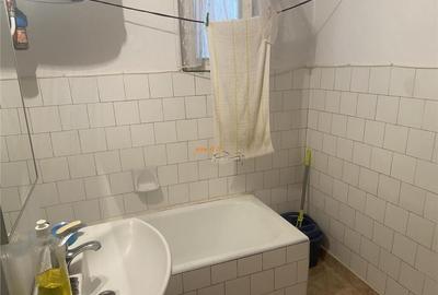 Apartament 2 camere , zona centrala - Scoala nr 10,etaj 1/8 - 4