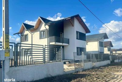 Casă cu 4 camere în Breazu - 5