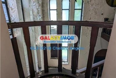 Cismigiu, vila neoromaneasca, suprafata construita 3000 mp, teren 1760 - 3