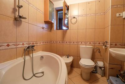 Apartament cu 3 camere decomandat în Furnica - 3