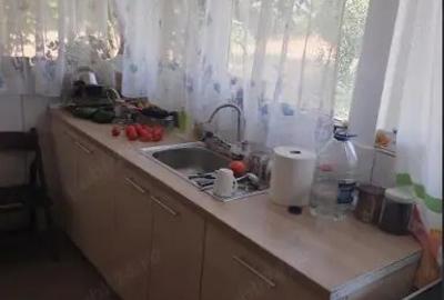 Teren cu doua corpuri casa - 35500 eur - 7