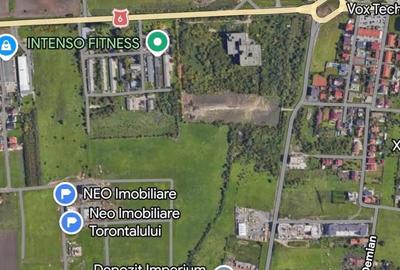 Teren de 3400 mp, în Torontalului