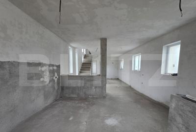 Casă cu 3 camere cu Teren 300 Mp în Central