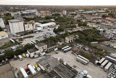 Teren industrial de 6,820mp Strada Poetului - 5